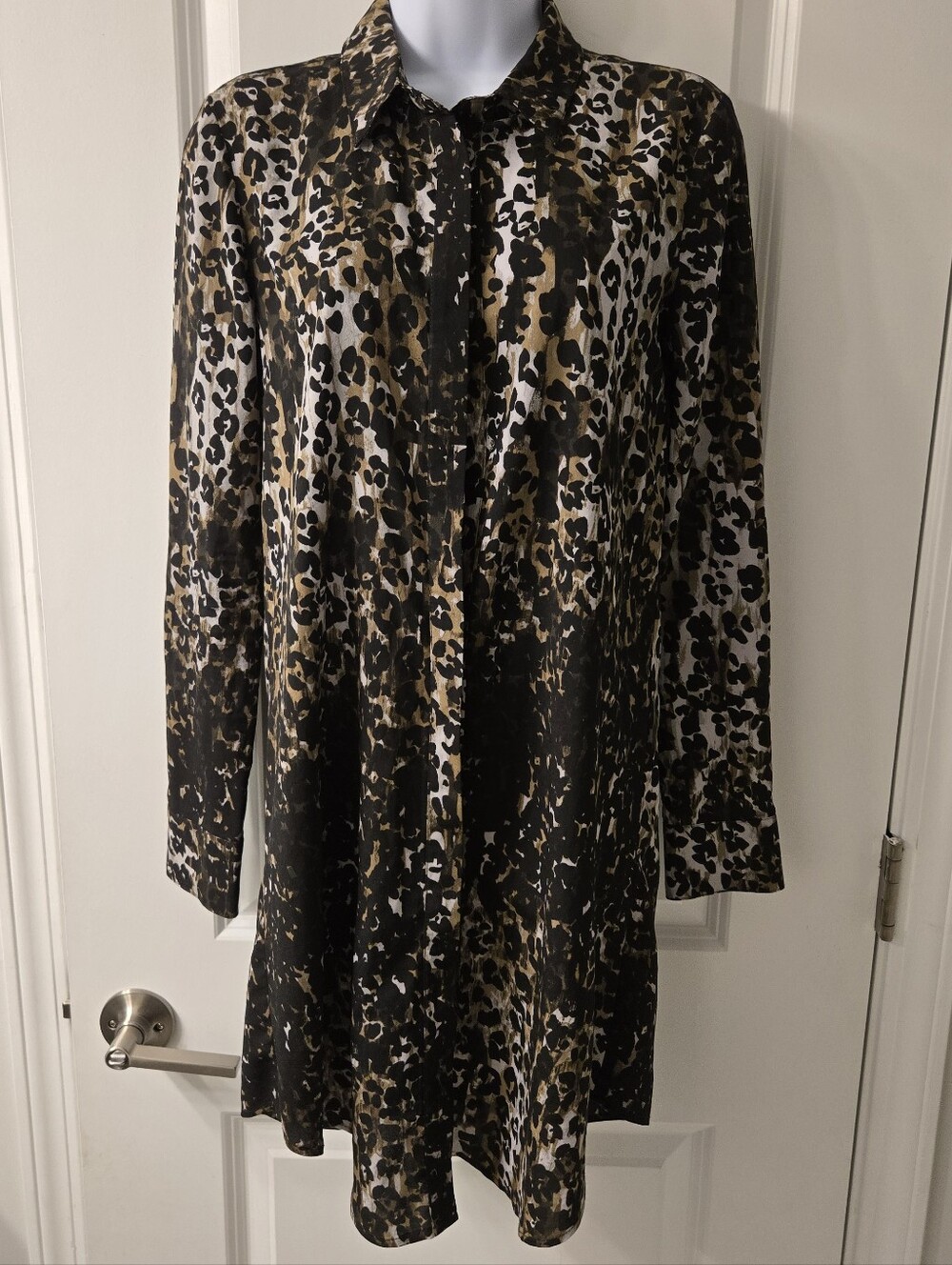 Size XS|BCBGeneration Leopard Print Long Sleeve Shirt Dress| Black & Brown